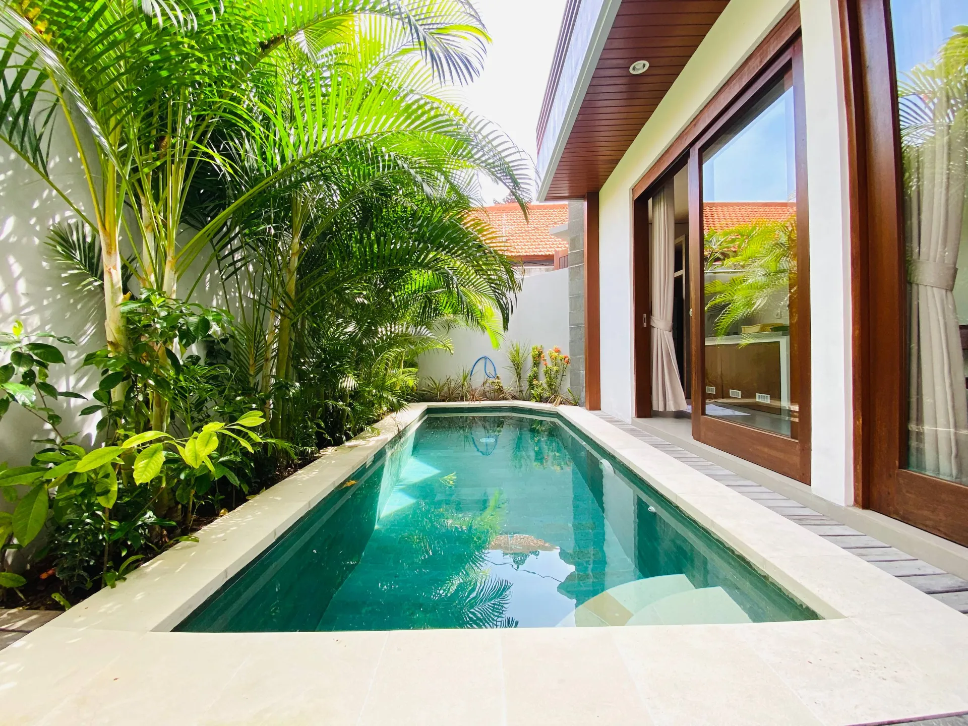 Cozy Modern Styled 1 Bedroom Villa Nestled in Berawa - AF210 A — image 1