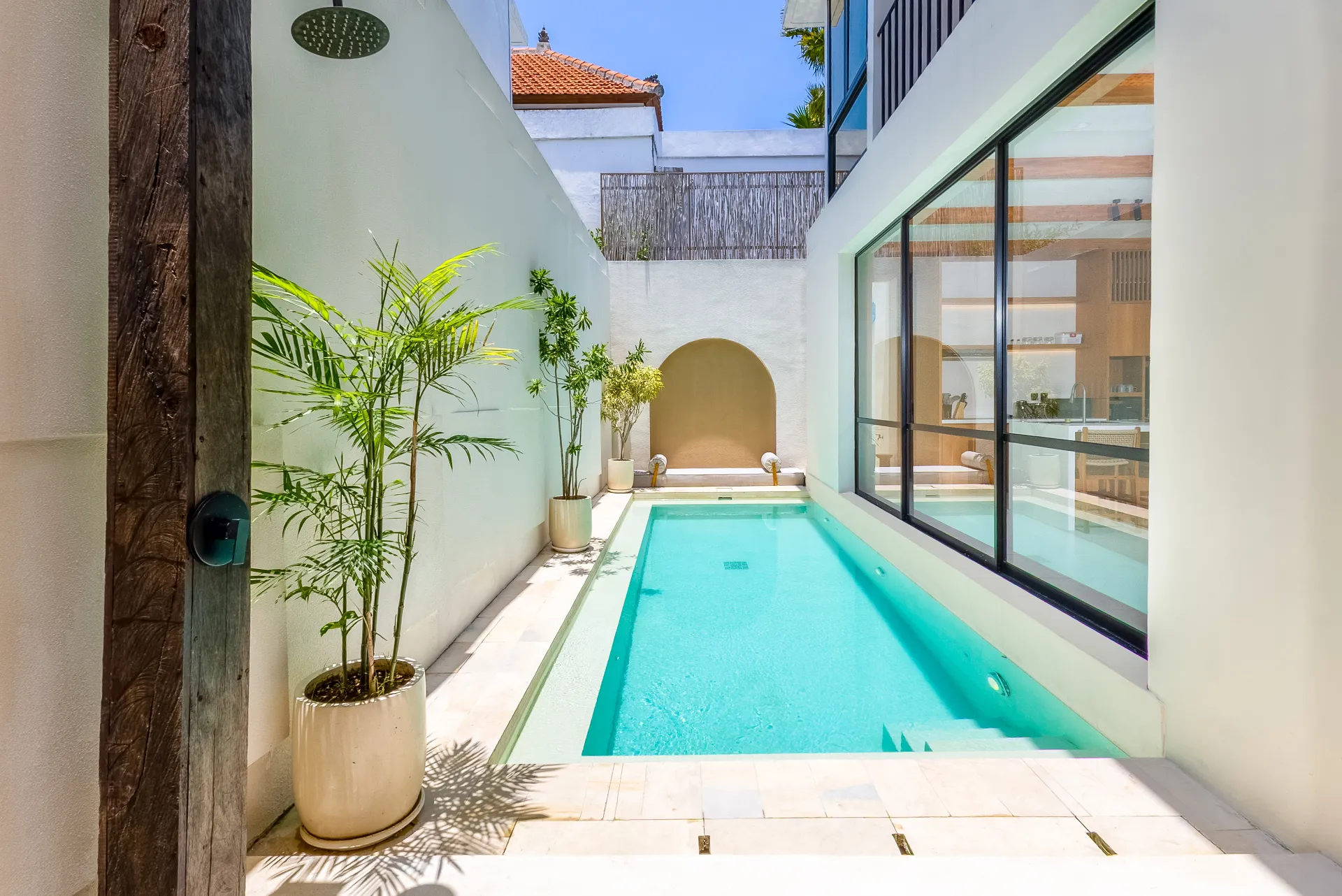 Villa Tin - Modern 3BR Private Pool Villa Near Pererenan Beach