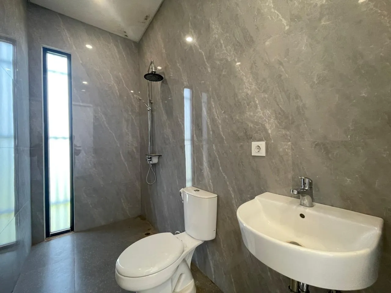 Villa For Rent 2 Bed In Seseh Badung Bali — image 2
