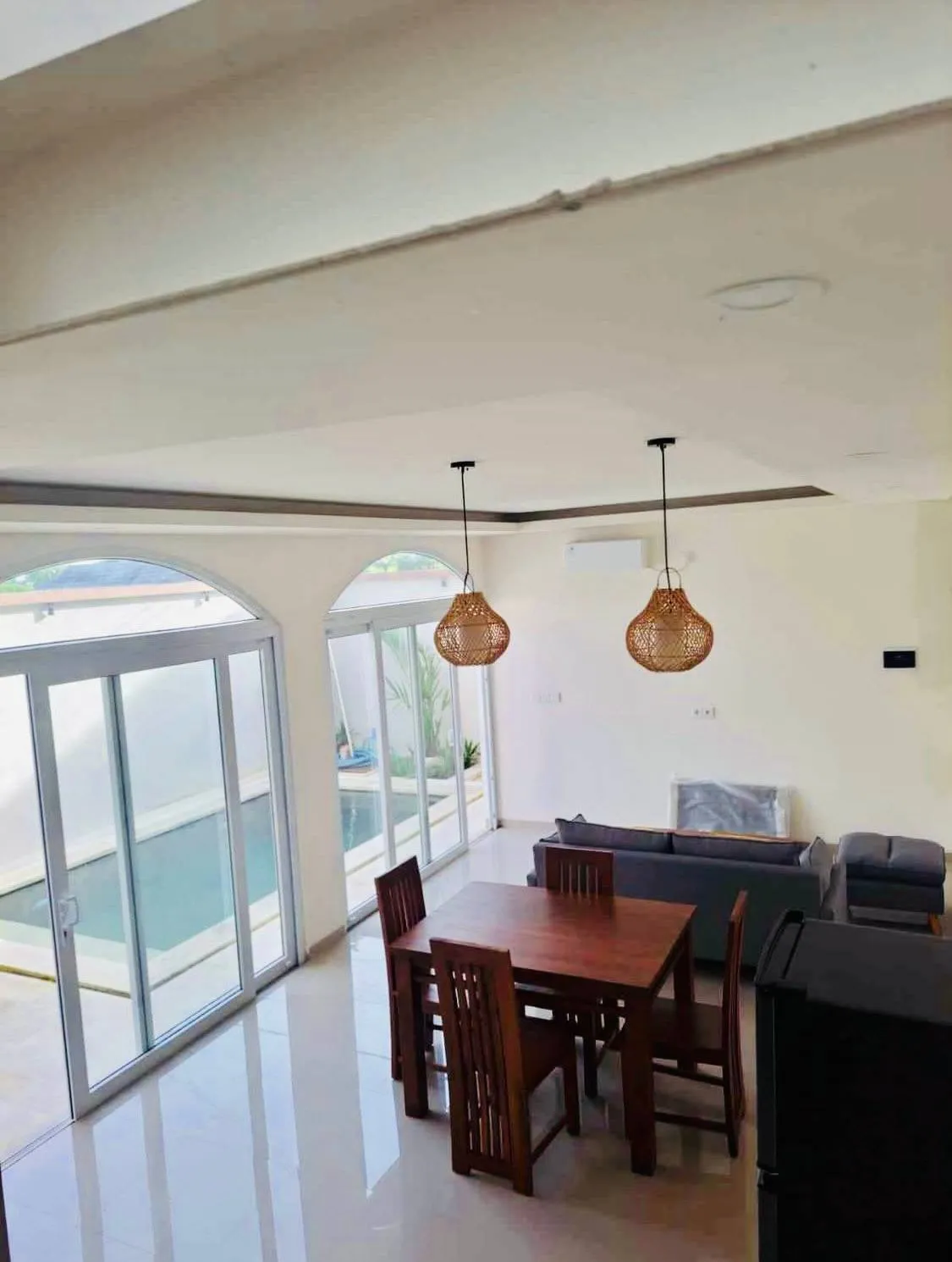 3 BEDROOM MODERN VILLA IN TUMBAK BAYUH — image 3