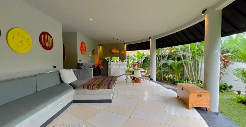 Tropical 4BR Villa with Expansive Garden & Pool in Sought-After Umalas YRV4470 — image 1