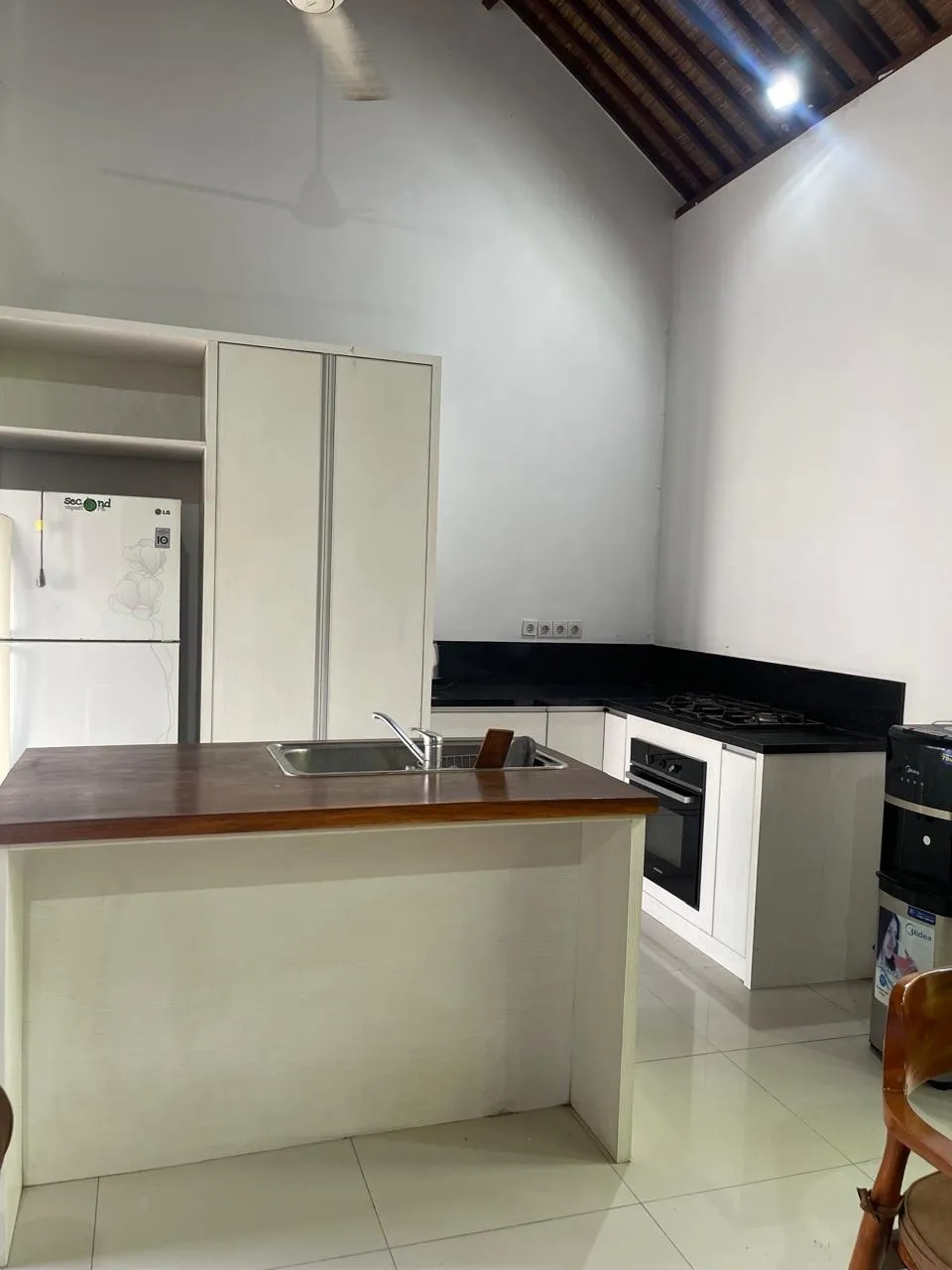 Villa For Sale 2 Bed In Tumbak BayuhBadung Bali — image 4