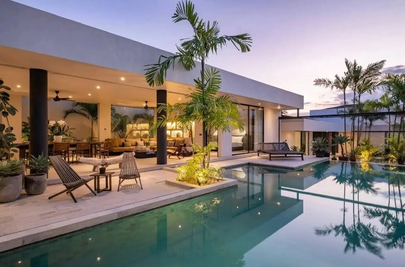 Brand new 3 bedroom villa in Umalas IDR 900 million per year contact — image 2