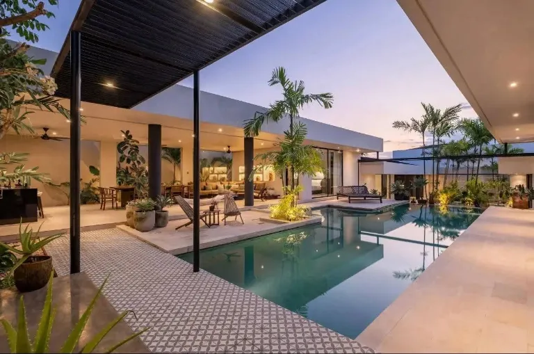 Brand new 3 bedroom villa in Umalas IDR 900 million per year contact — image 1