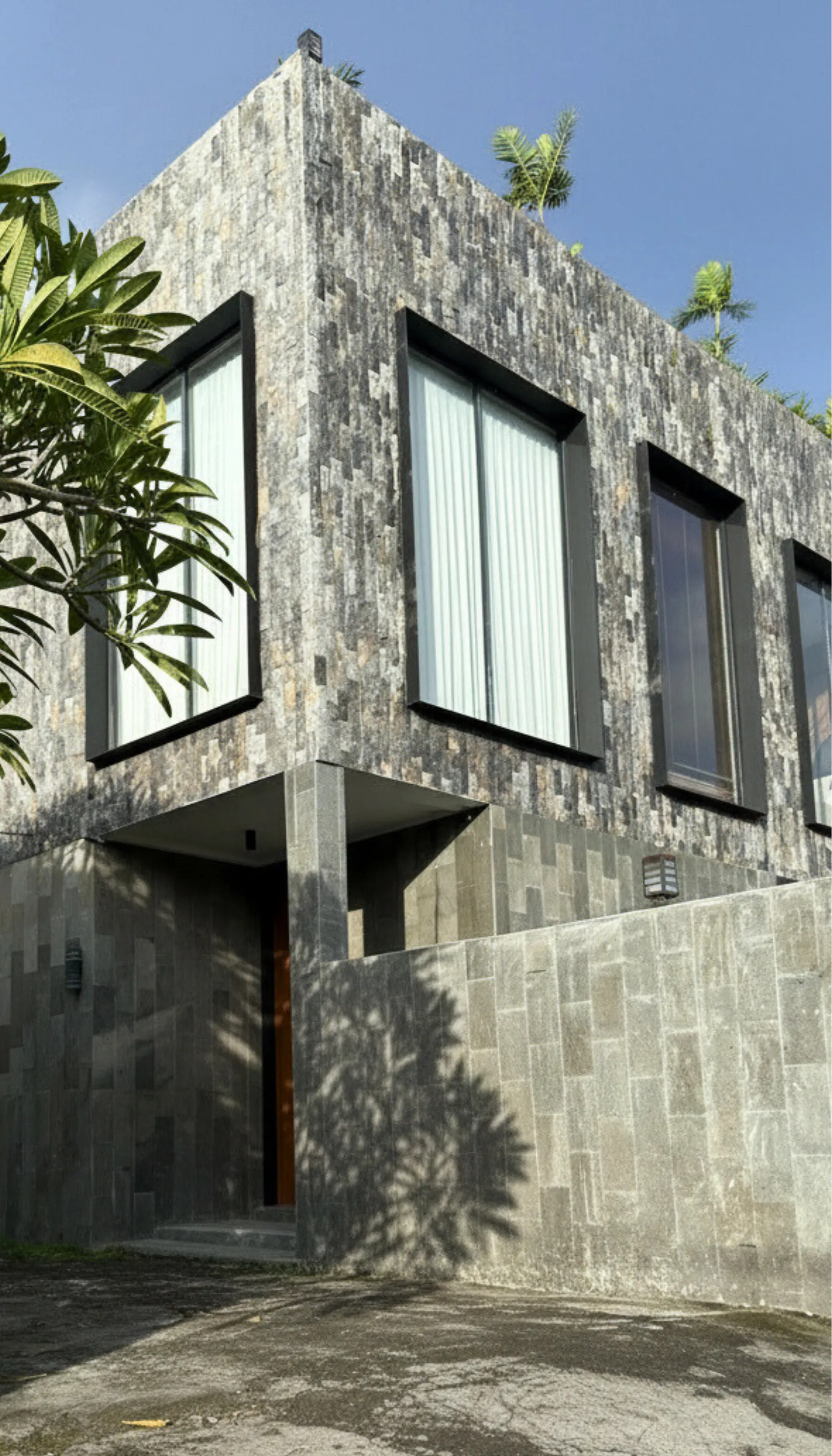 GREY STONE VILLA — image 1