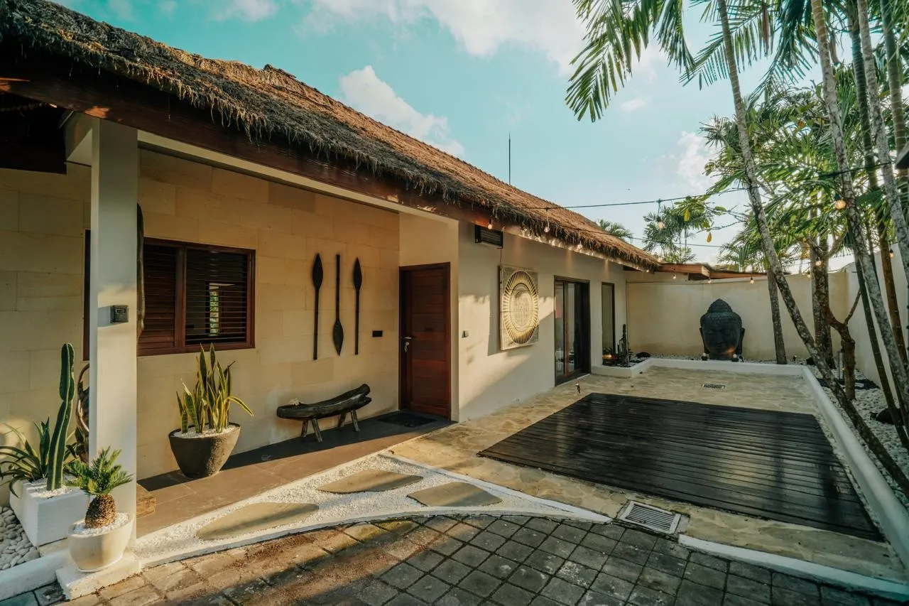 Villa For Rent 4 In Jl NakulaBuduk Mengwi Bali — image 3