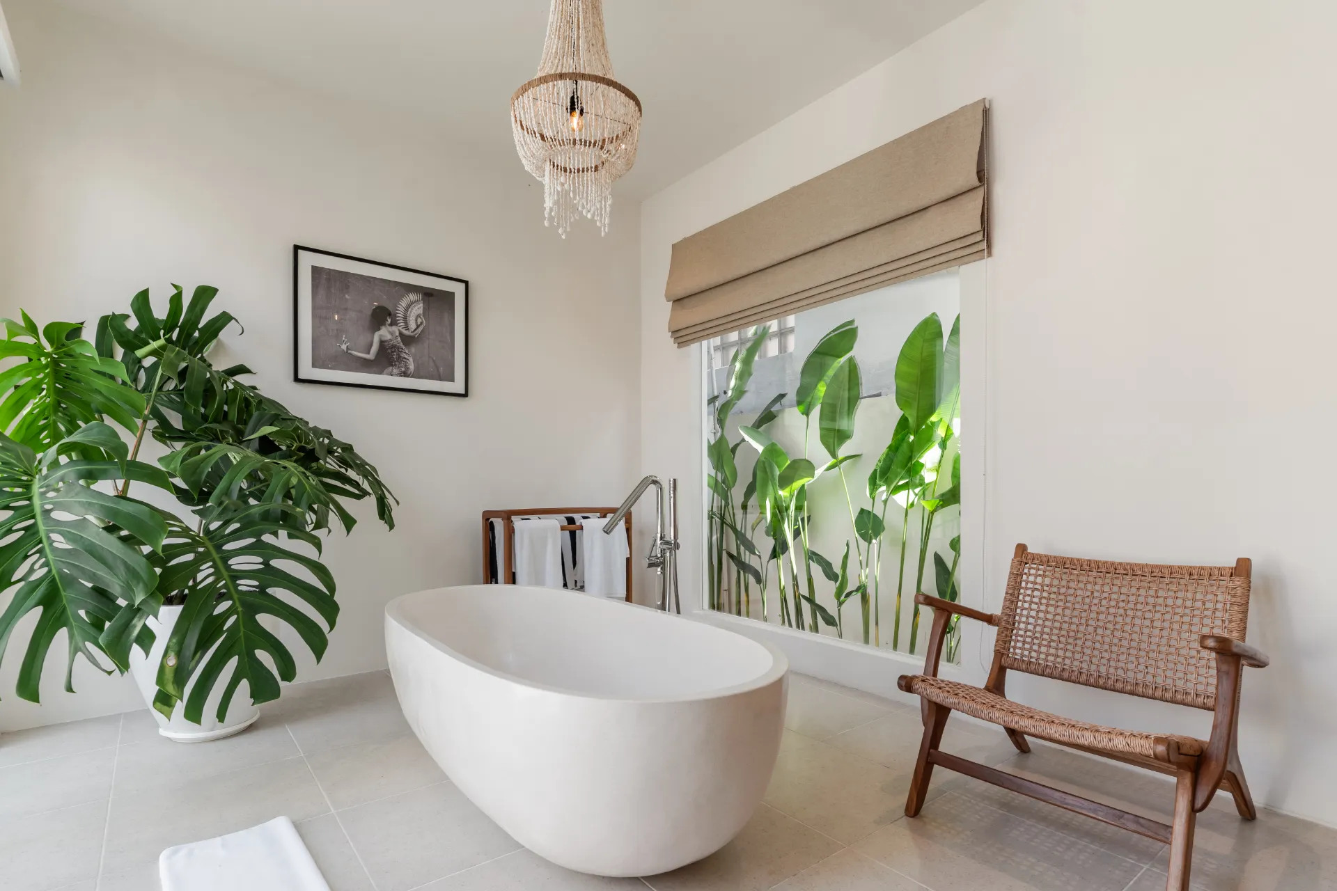 1 Bedroom + Office Villa at Melasti Beach — image 4