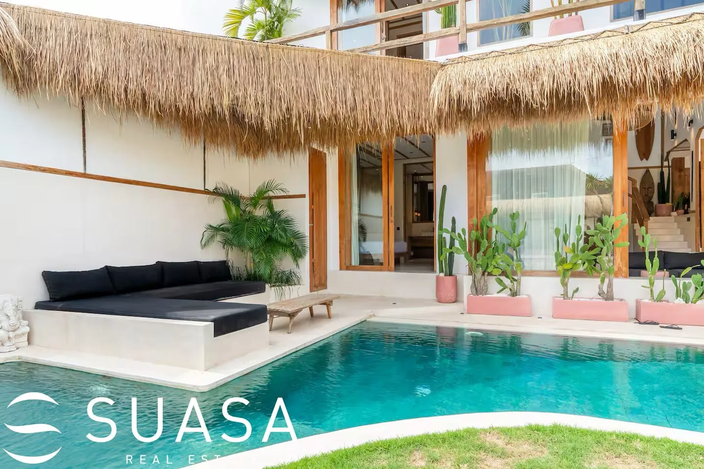 Boho Modern 3BR Villa in prime Berawa Canggu — image 1