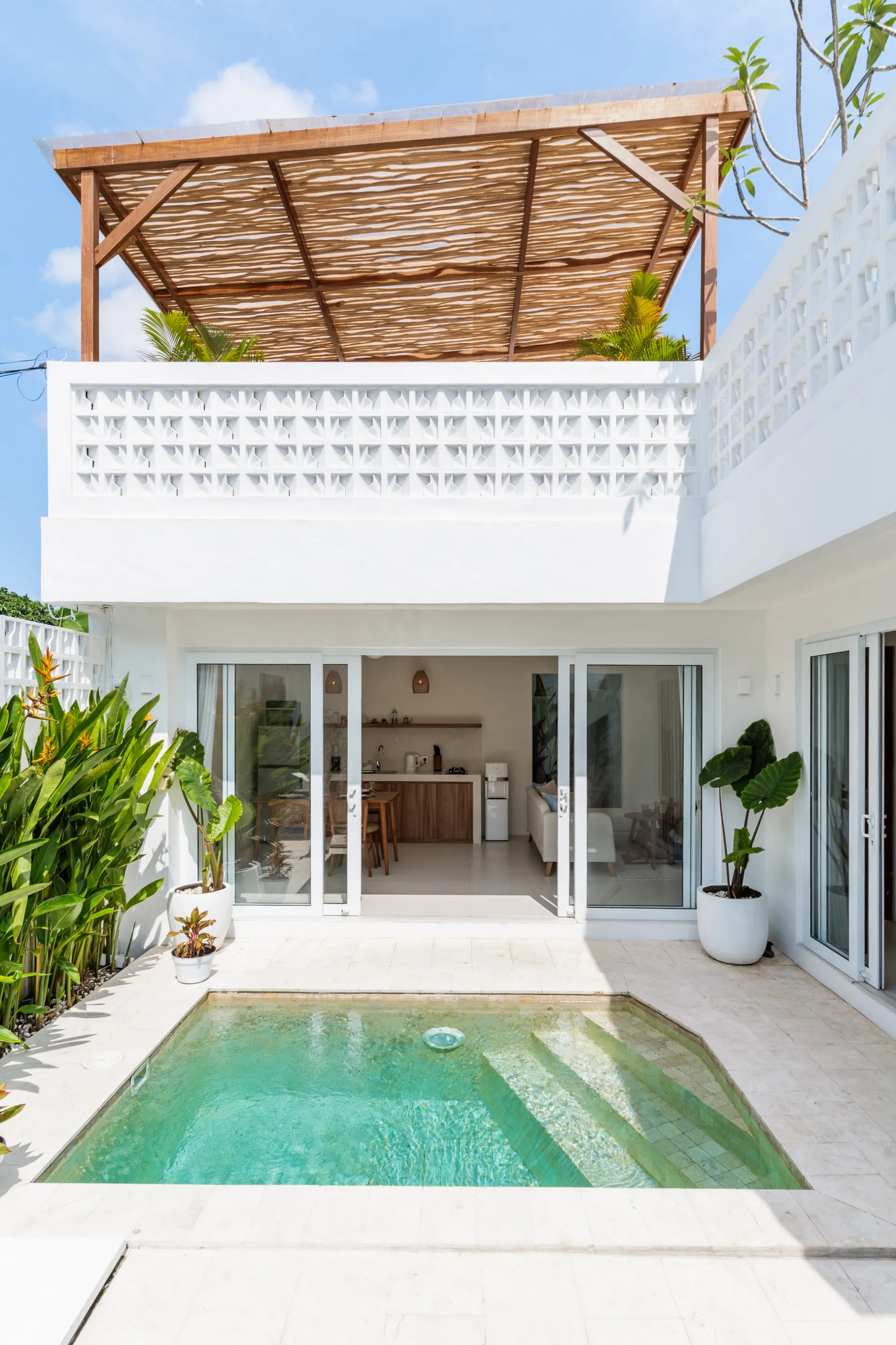 1 Bedroom + Office Villa in Central Canggu — image 3
