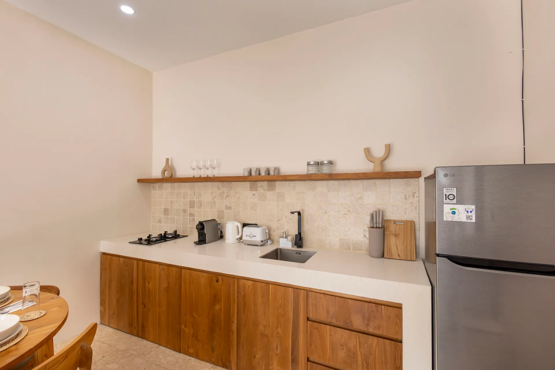 Bingin Apartment — image 4