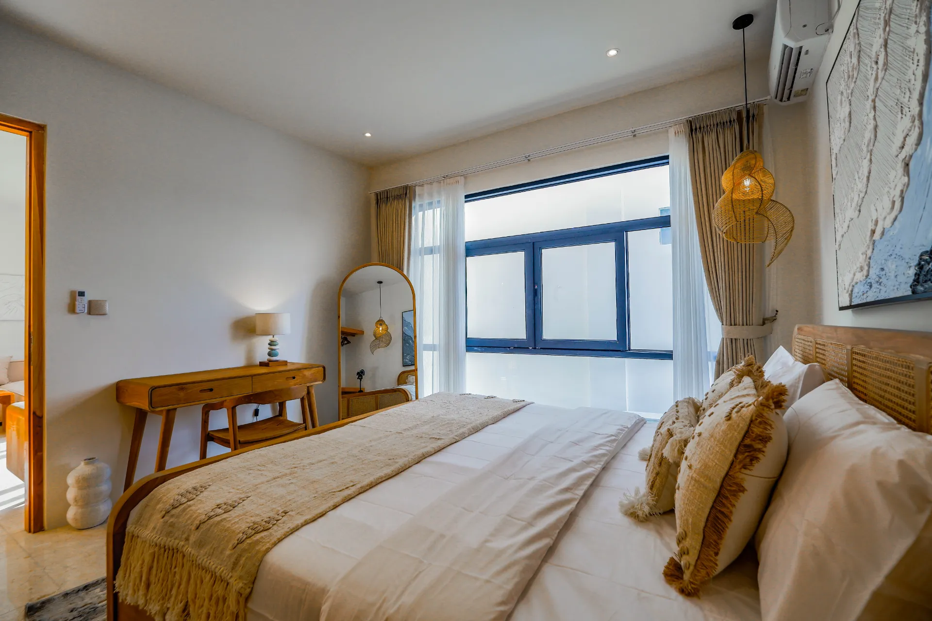Nelayan Beach Apartment — image 4