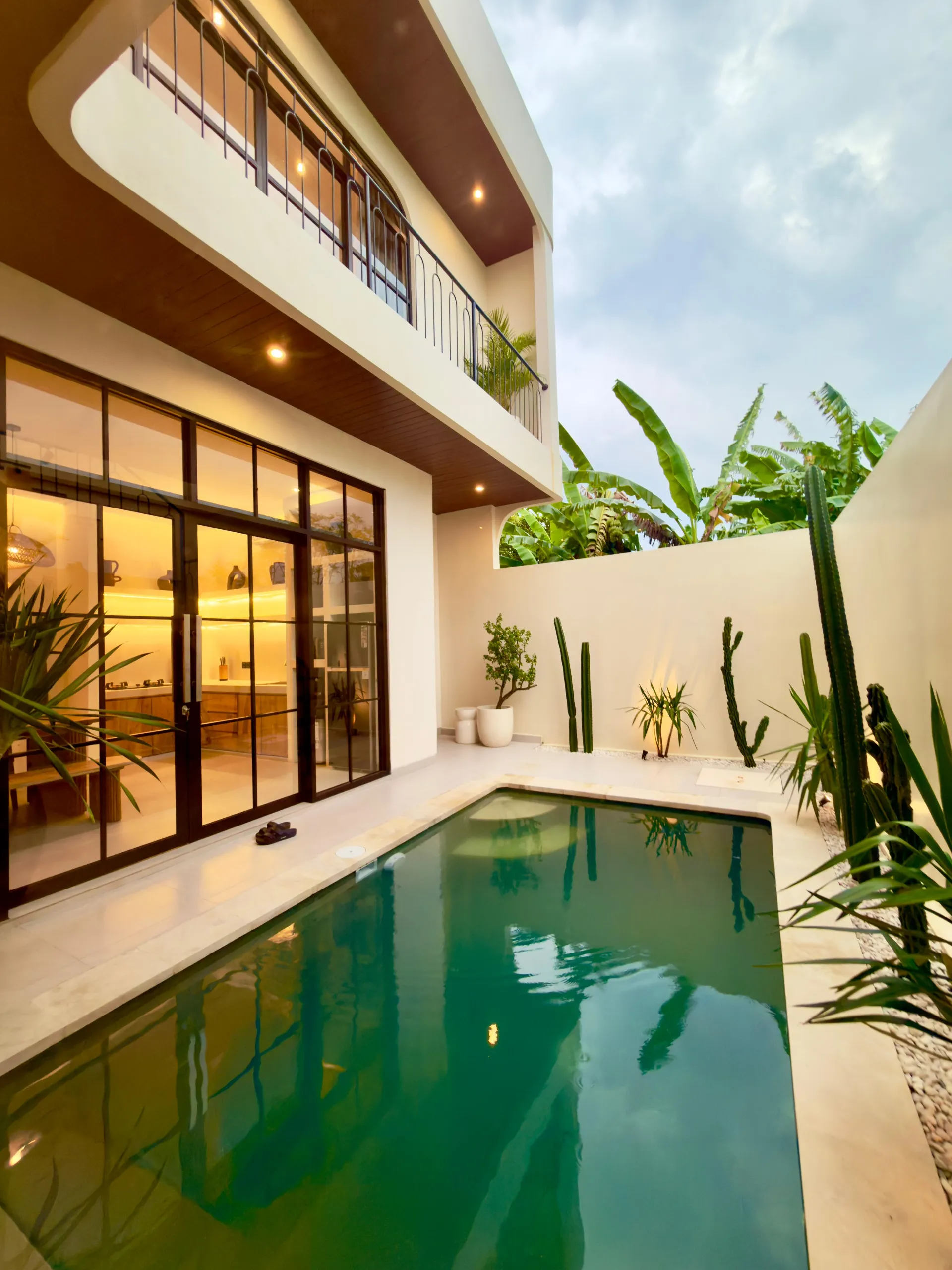 2BR VILLA SESEH — image 2