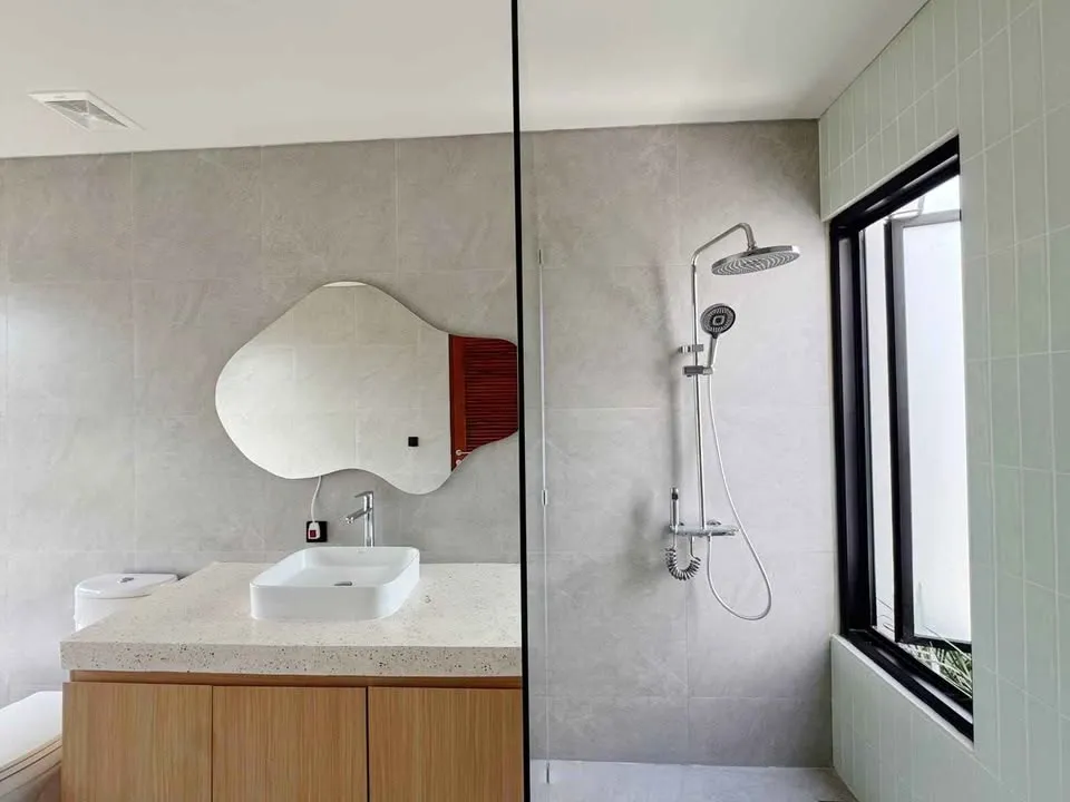 BRAND NEW 3BR VILLA FOR RENT AT MUNGGU — image 3