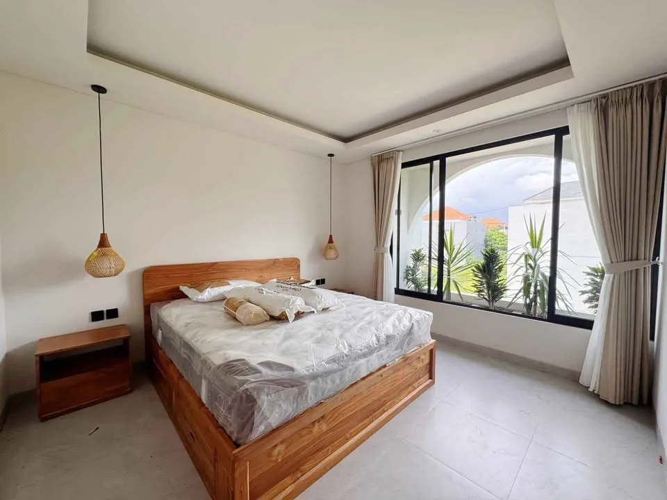 BRAND NEW 3BR VILLA FOR RENT AT MUNGGU — image 4