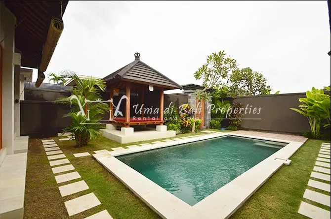 2BR VILLA FOR RENT AT UMALAS | LV 445