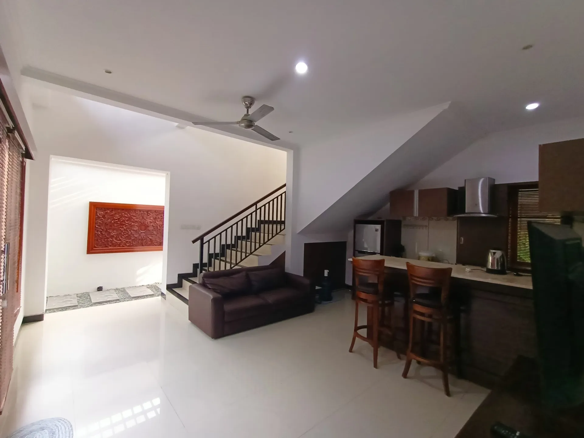 villa for rent dewi sri — image 3