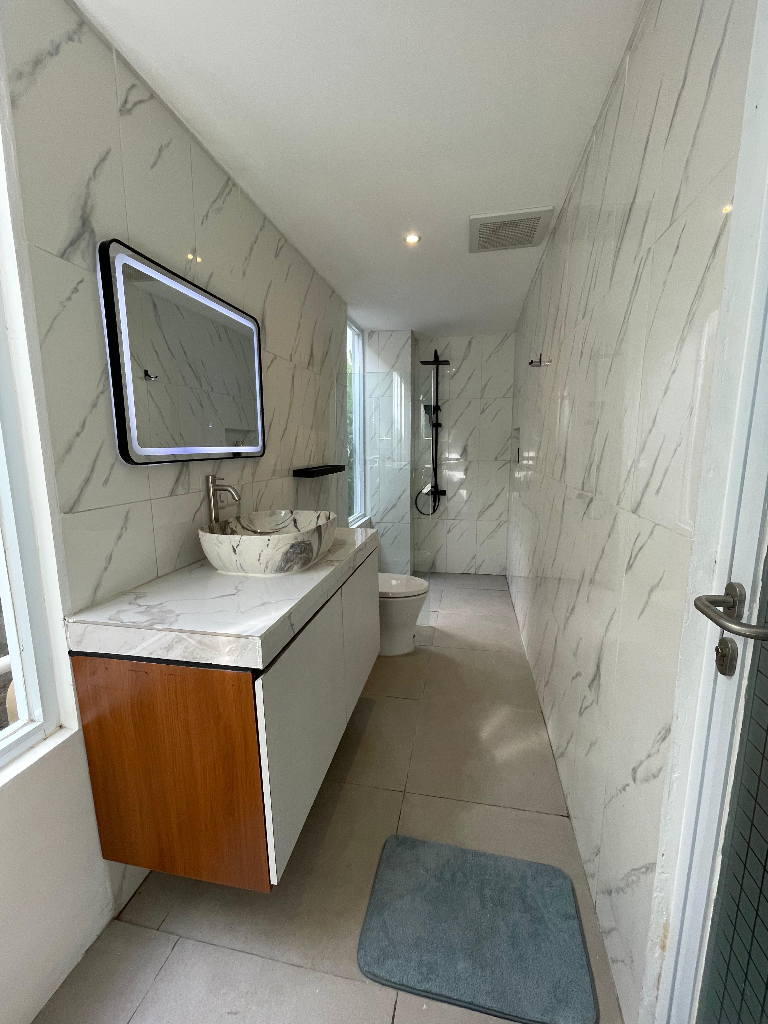 Brand New 4BR Villa Near Pantai Lima & Seseh Beach — image 3