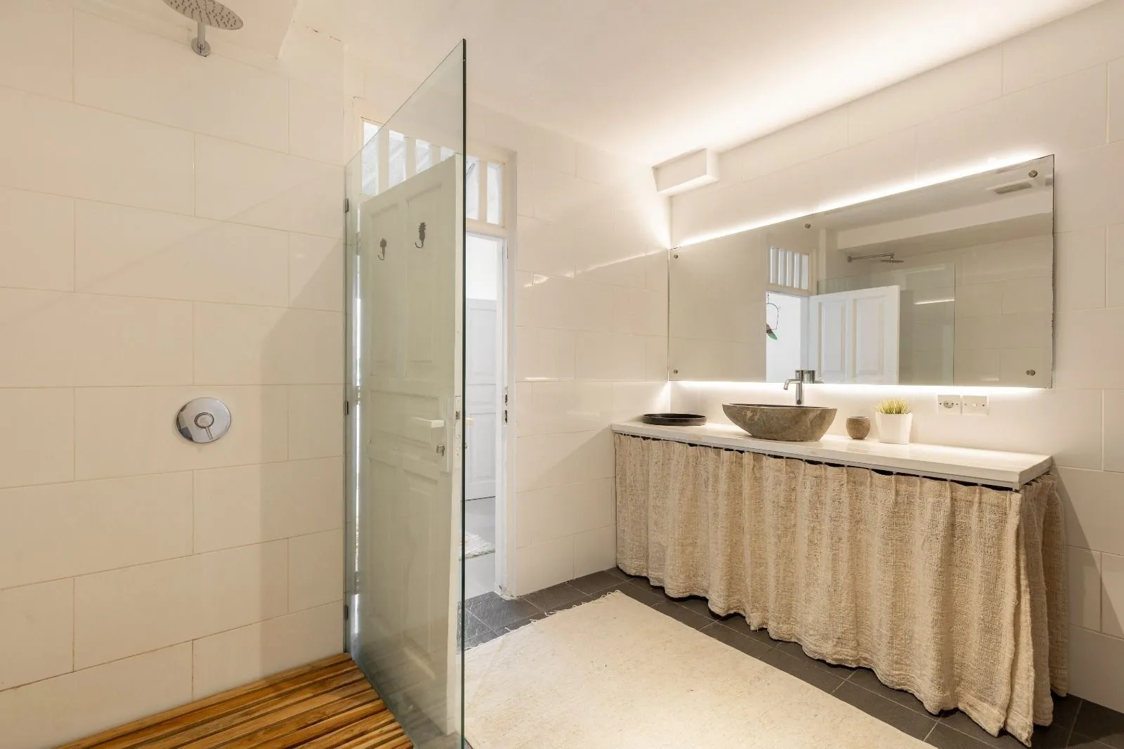 Villa For Rent 2 Bed In Umalas Kerobokan Bali — image 1