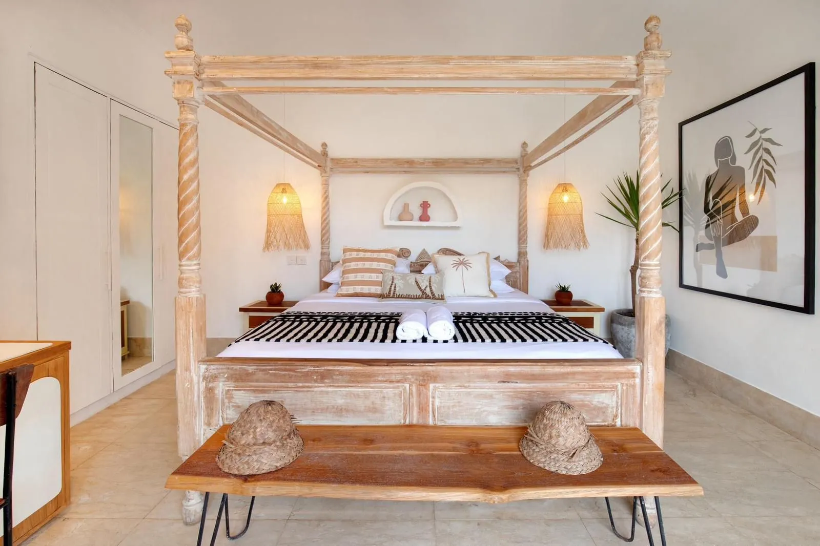 5BR Canggu walk to Berawa Beach Beautiful Villa Retreat w/ private chef & butler — image 3
