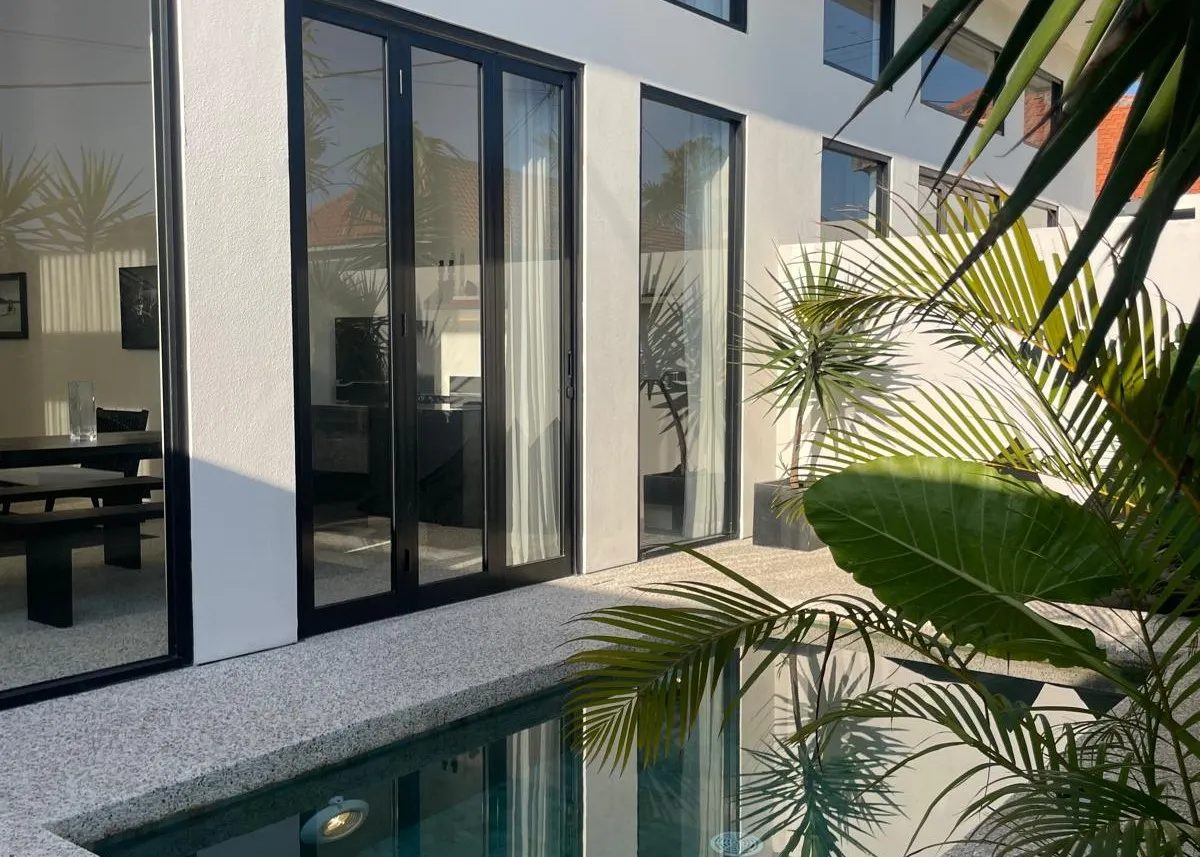1BD Designer Villa Seseh - AP004