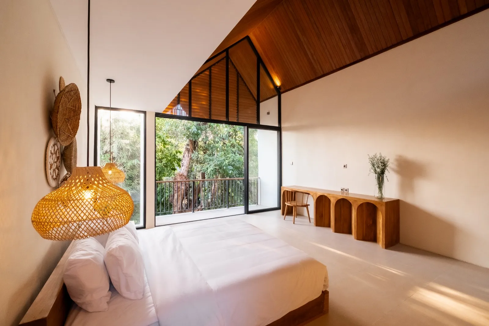RKY27: Modern Tropical 1BR Townhouse - Buduk