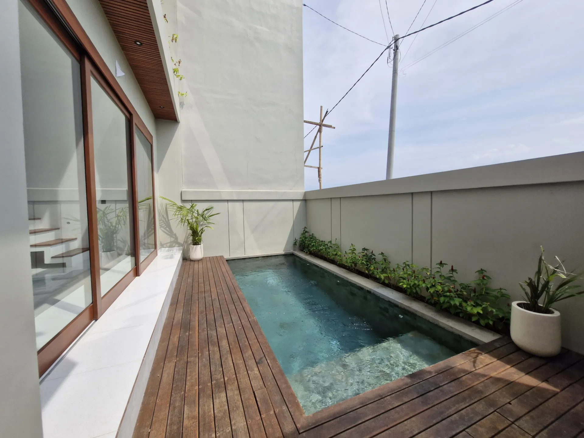 villa for rent cemagi rice field — image 3