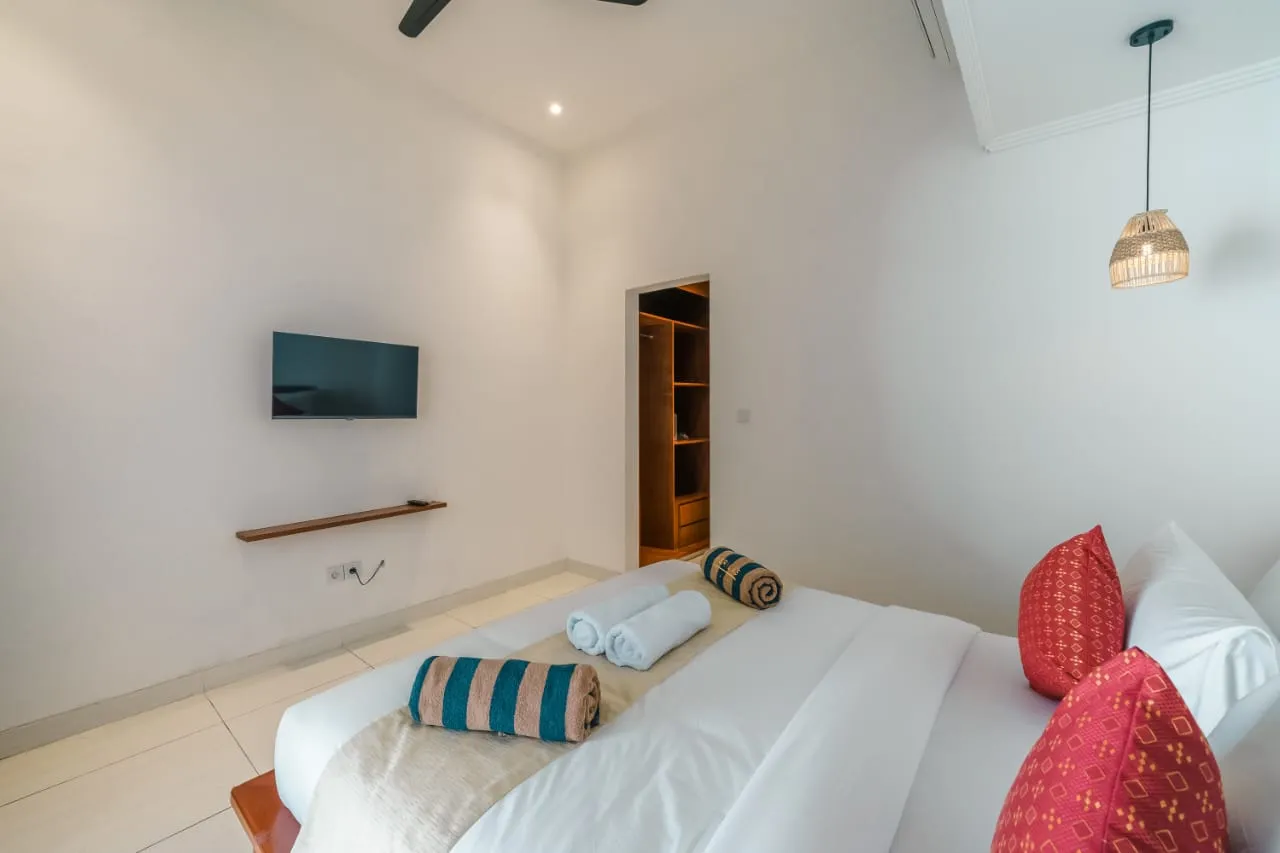 2BR Villa - Berawa — image 4