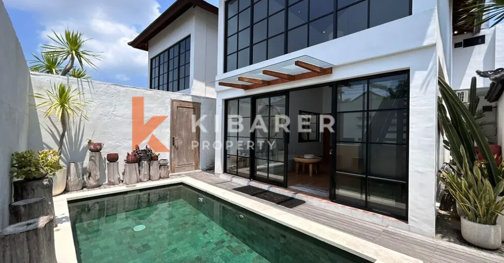 Modern Two-Bedroom Villa in Vibrant Seminyak YRR3068