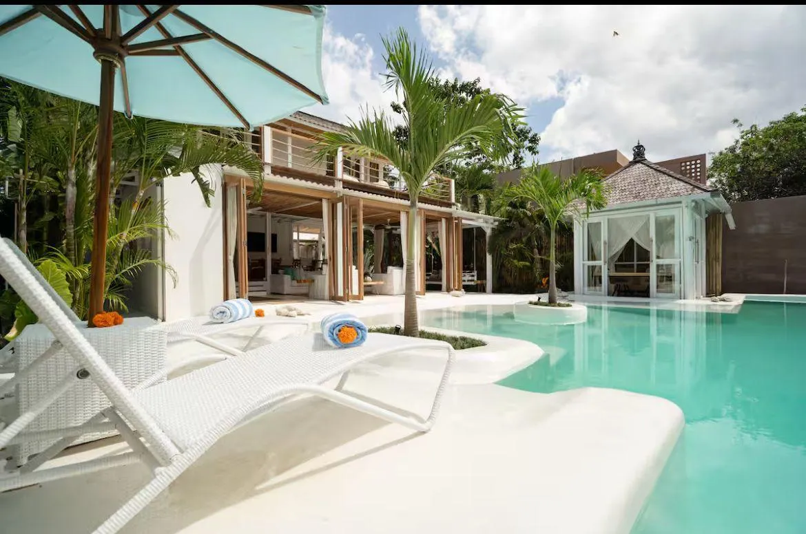 Charming 2BR Villa with Lush Jungle View in Nyang Nyang Uluwatu