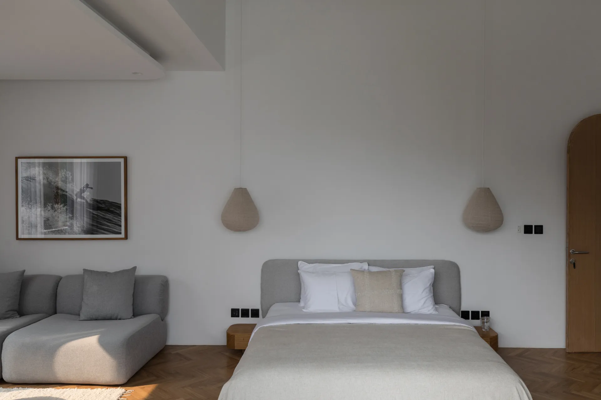 5 BEDROOM LUXURY VILLA IN BERAWA — image 4