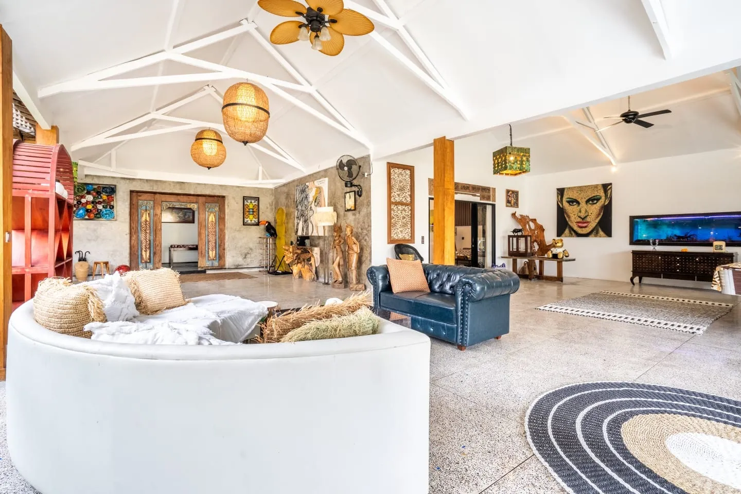 Villa For Rent 5 Bed In Pengubengan Kerobokan — image 2
