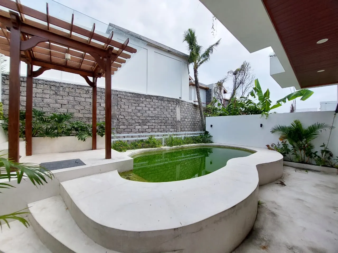 Urgent Sale - 2-Storey Villa 2km in Canggu | IP 315