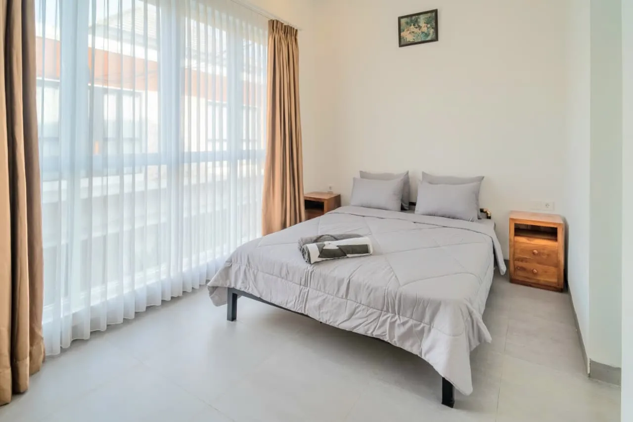 villa for rent tumbak bayuh — image 4
