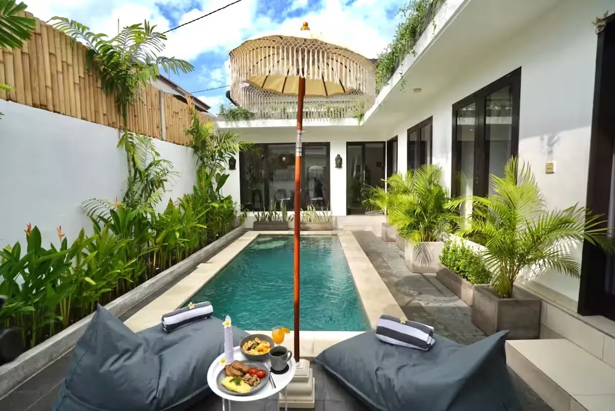 2 BR VILLA IN UMALAS