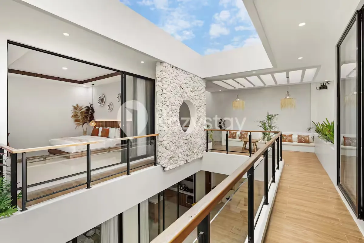 3 BR VILLA IN UMALAS — image 3