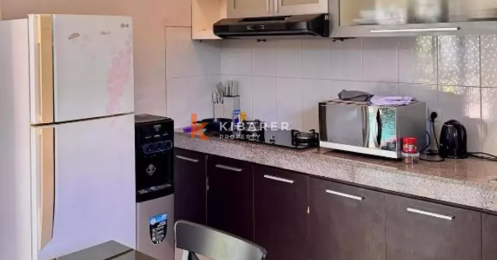 Lovely Three-Bedroom Villa with Enclosed Living in Umalas YRJ6352 — image 3