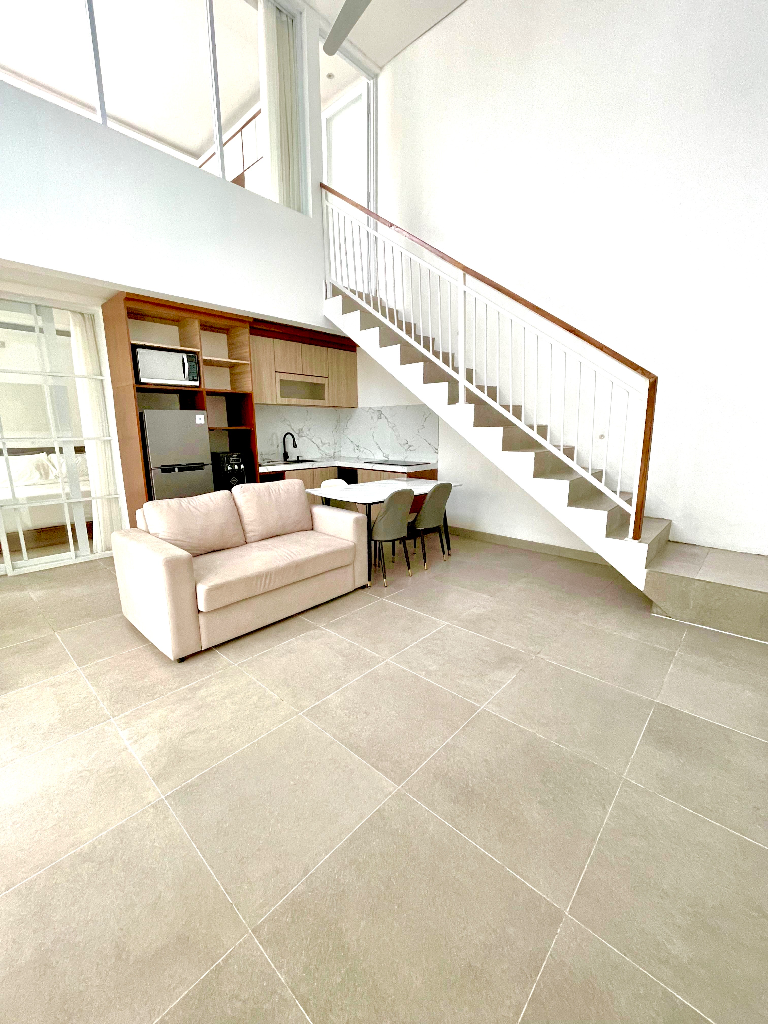 4BR VILLA 5 MINS TO PANTAI LIMA BEACH — image 1