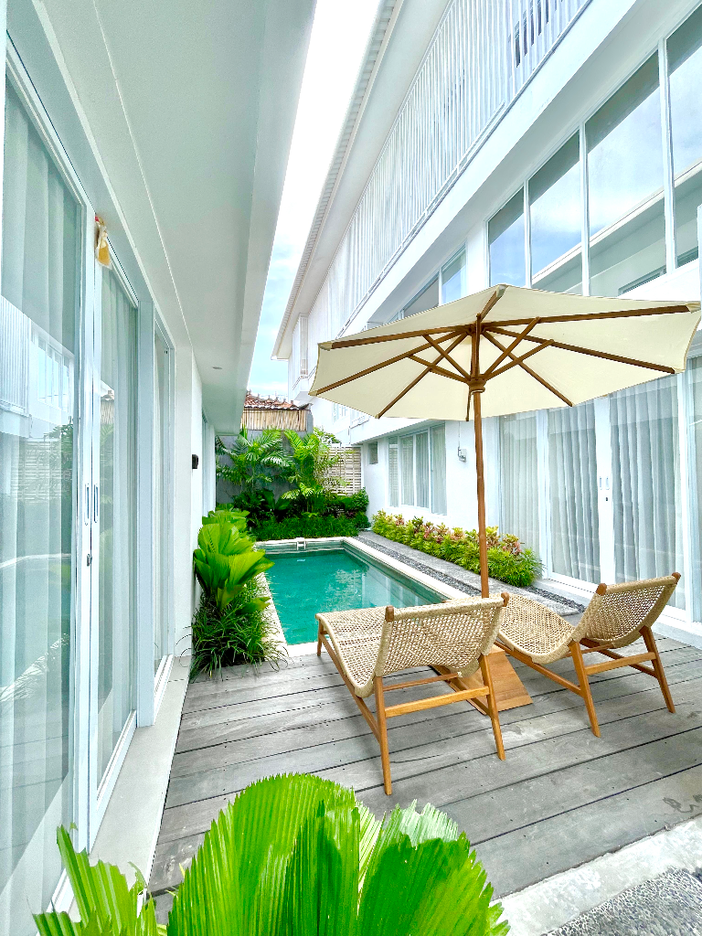 4BR VILLA 5 MINS TO PANTAI LIMA BEACH