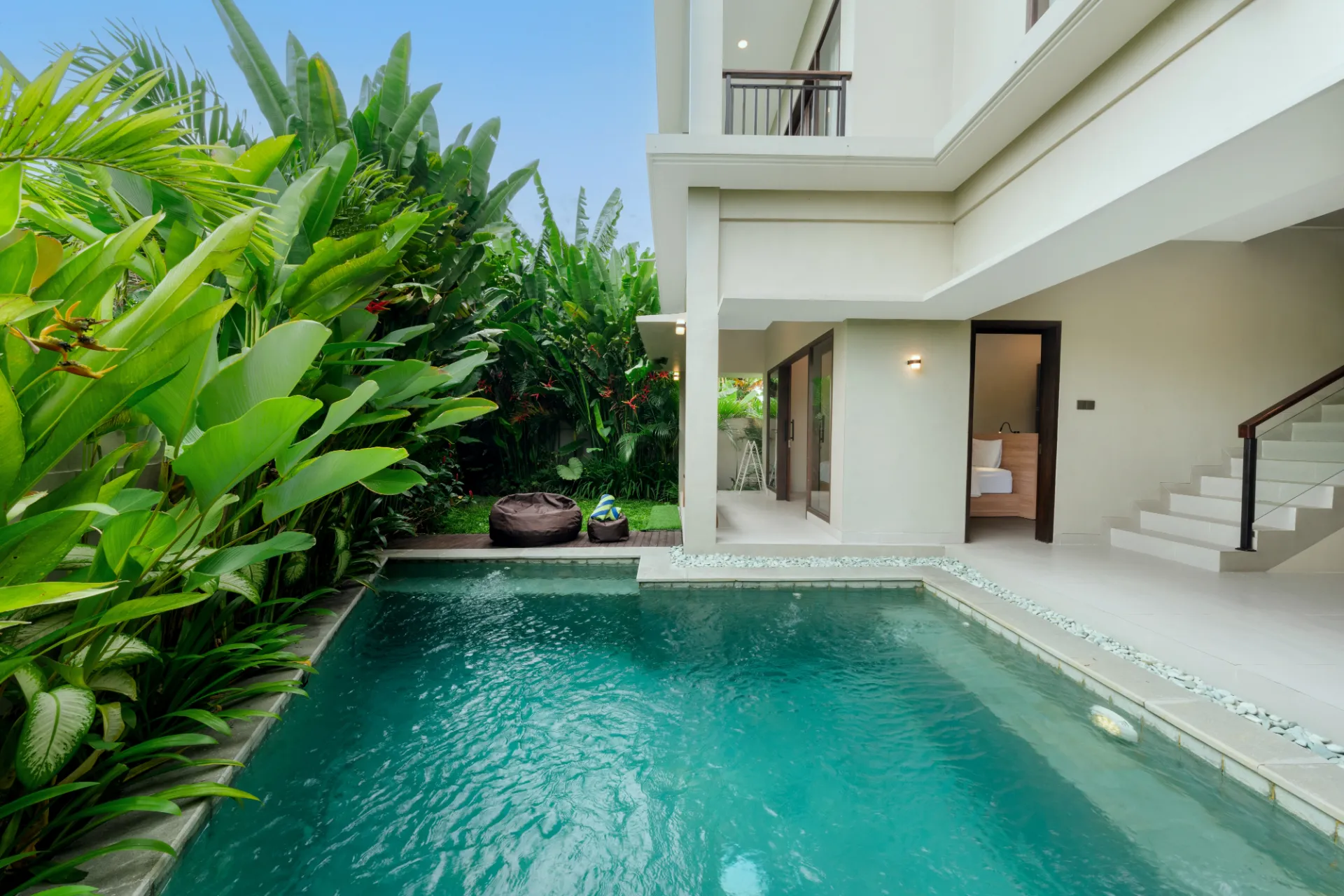 Cemagi Area : 3BR Villa Ricefield view & No Construction