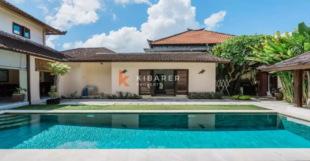 Spacious Four-Bedroom Private Villa with Pool in Seminyak YRR3734
