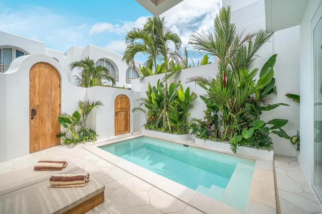 1 BR STUDIO VILLA IN BINGIN