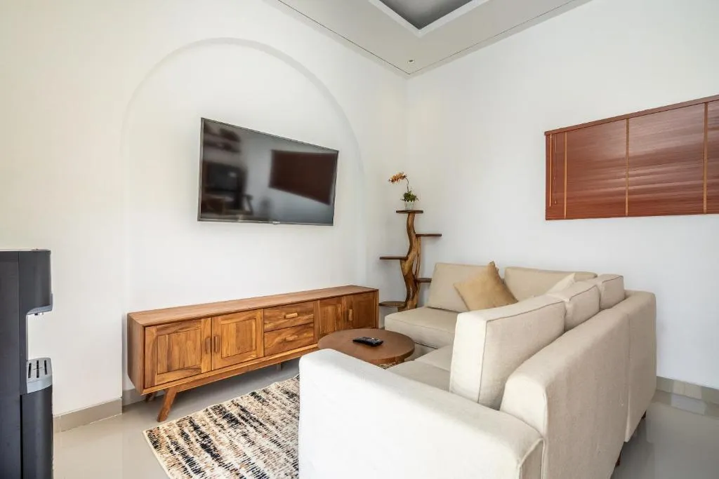 2 BR VILLA IN JIMBARAN — image 3