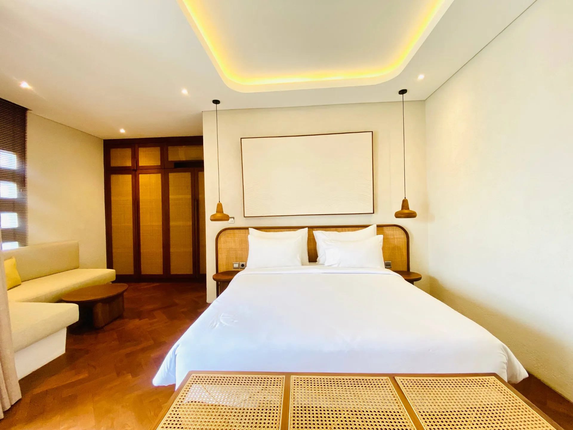 3 BEDROOM LUXURY VILLA FULLY FURNISHED IN BERAWA — image 4