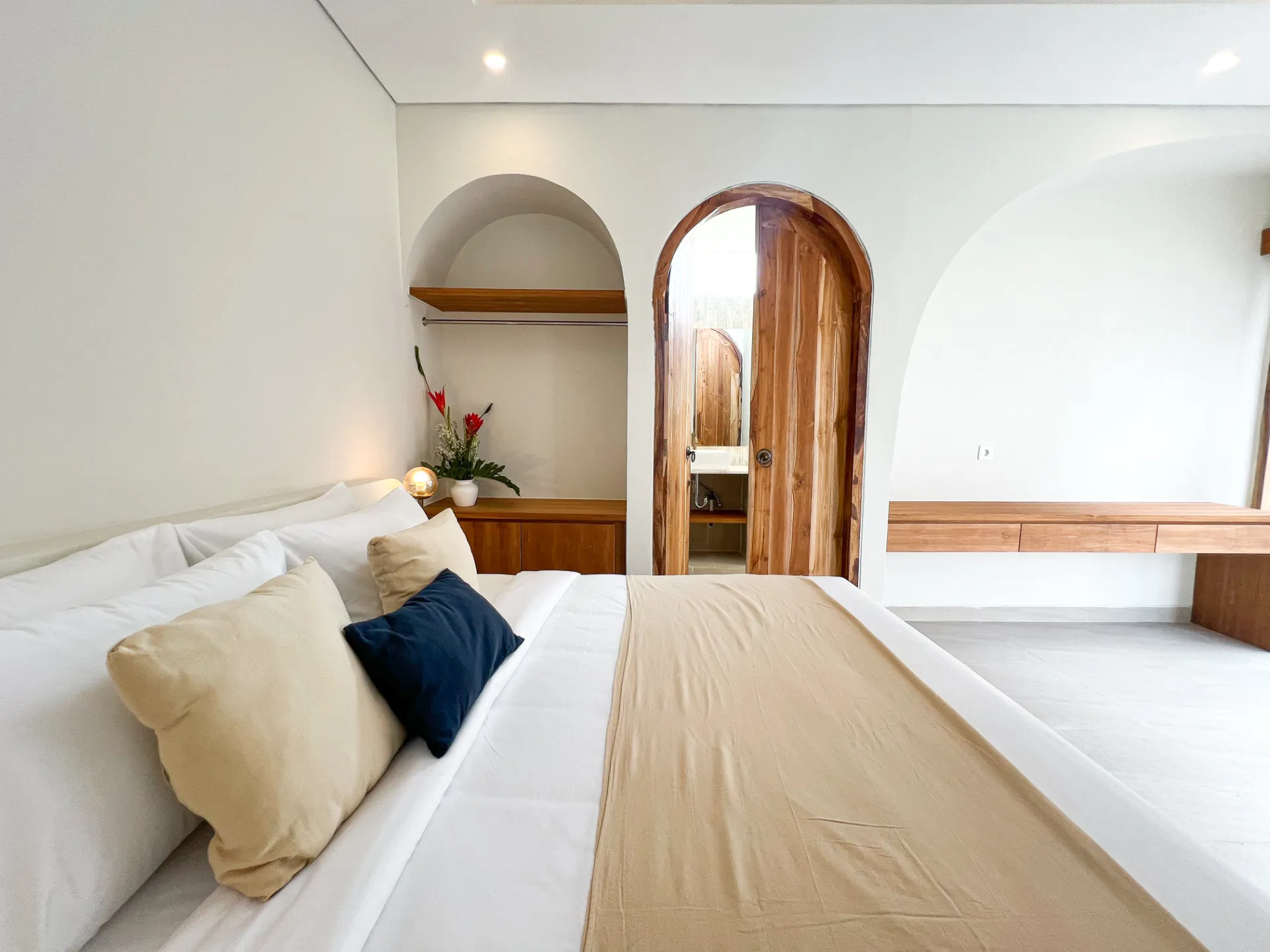 Brand new - modern Villa close to the beach — image 4