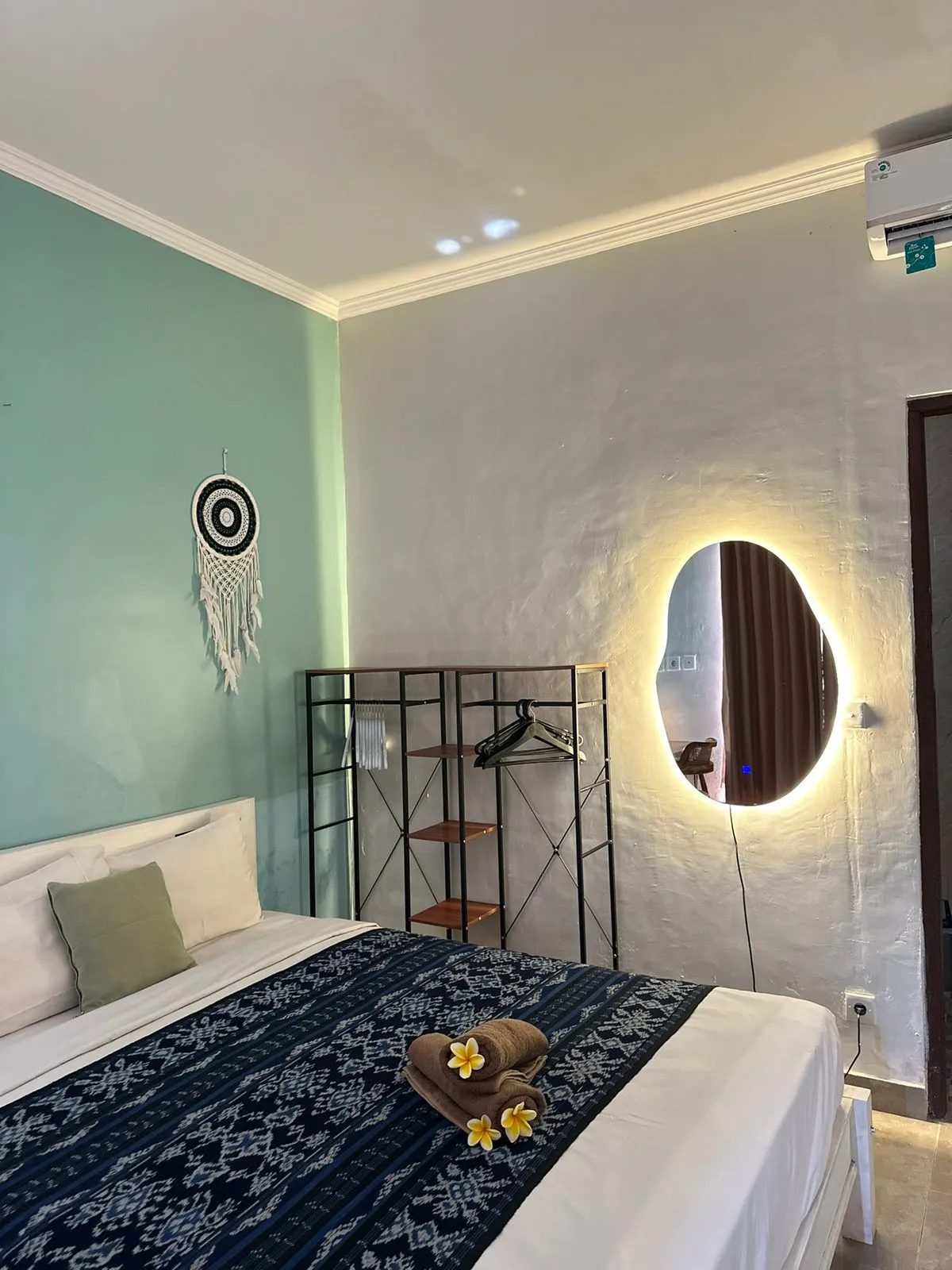 Room at Berawa Canggu for Monthly Rent — image 2