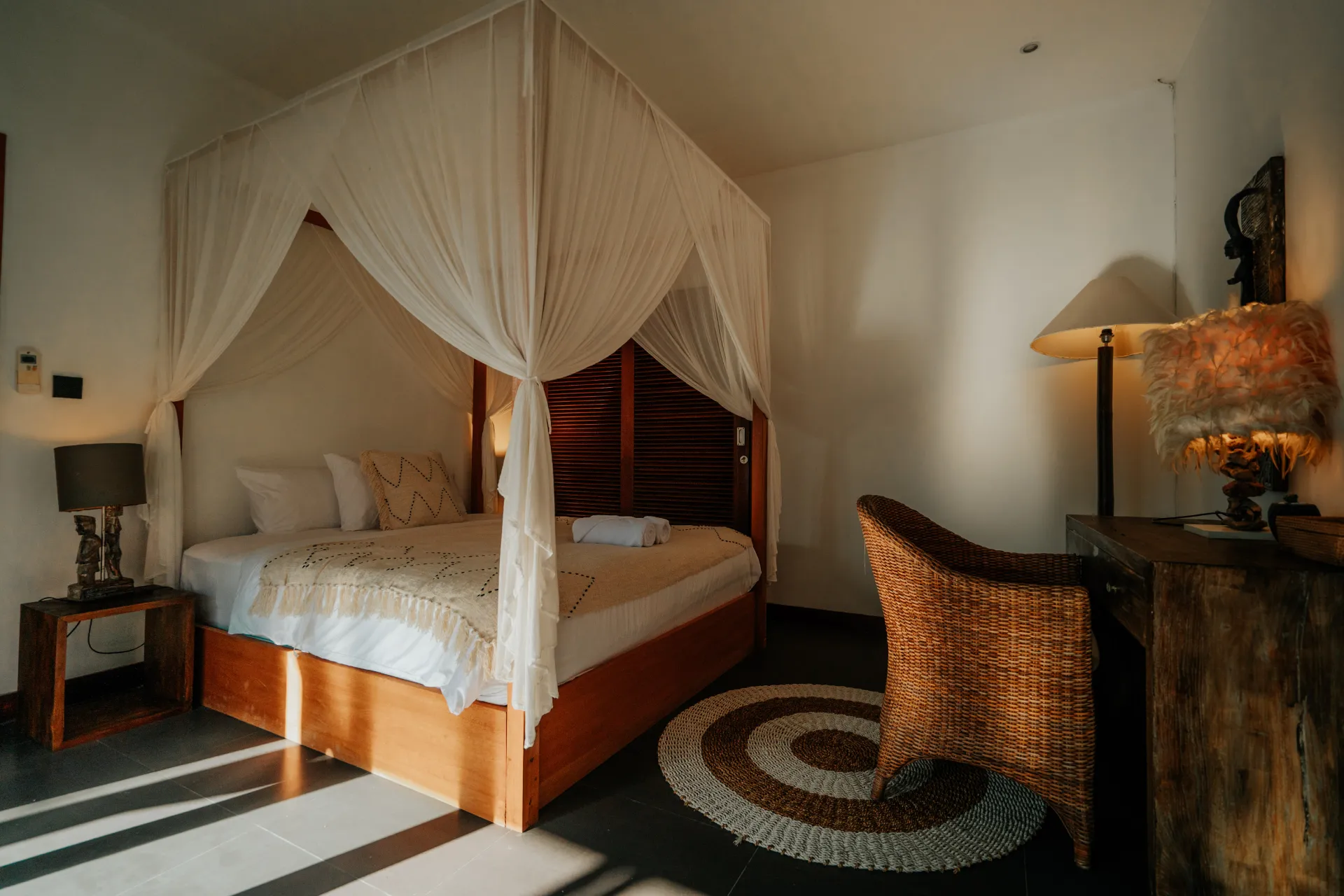 4BR SPACIOUS VILLA IN BUDK — image 1