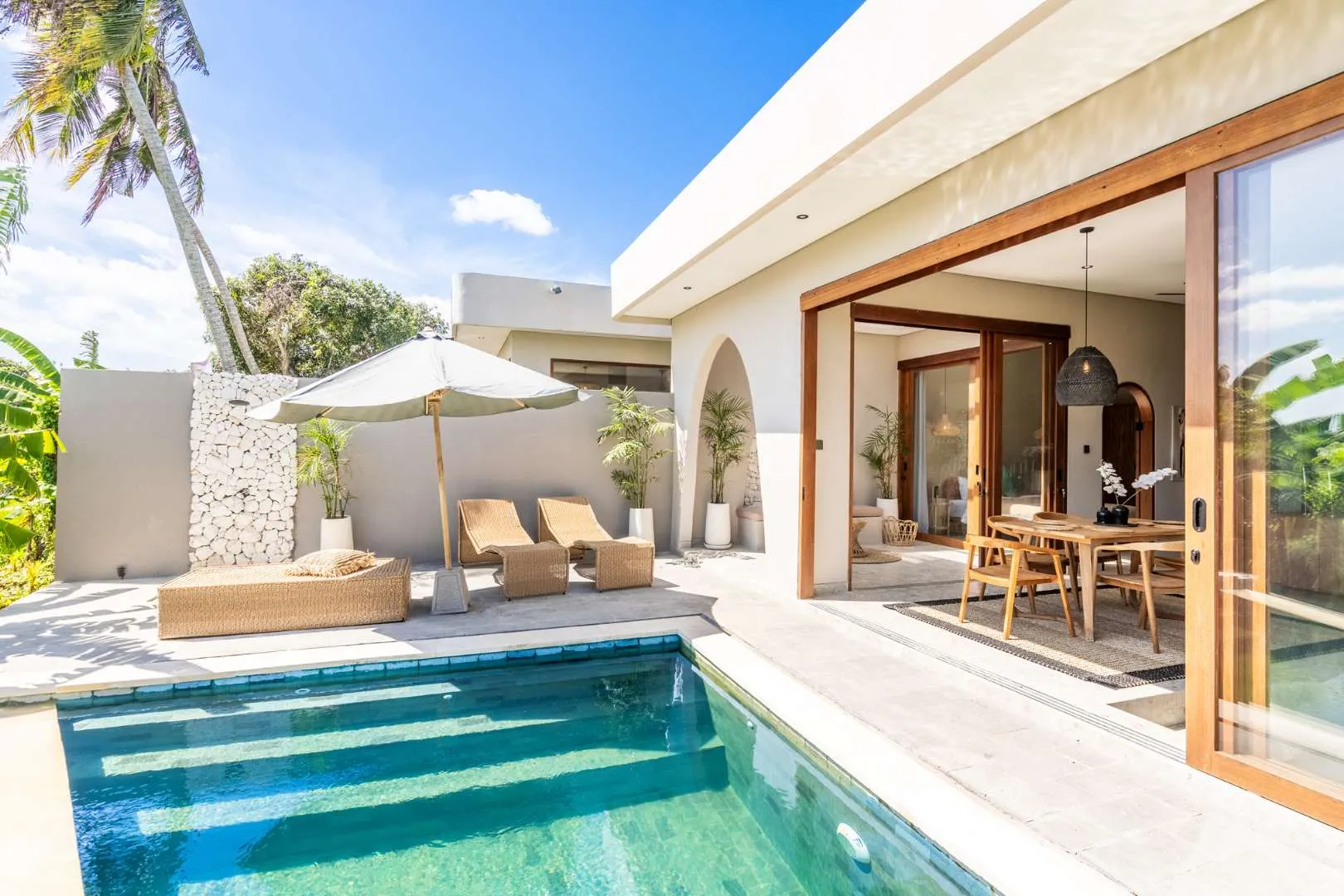 3BR Villa with Rice Field Views in Pererenan