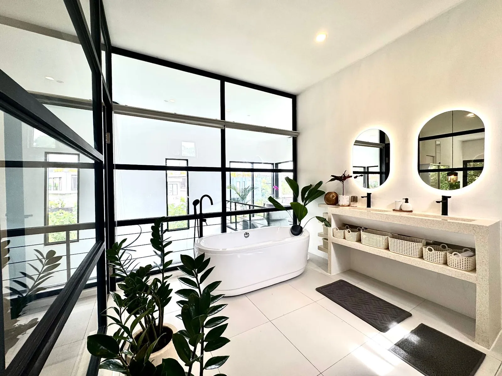 2BR Multi-Level Villa with Rooftop Lounge in Tumbak Bayuh (B-TY07) — image 4