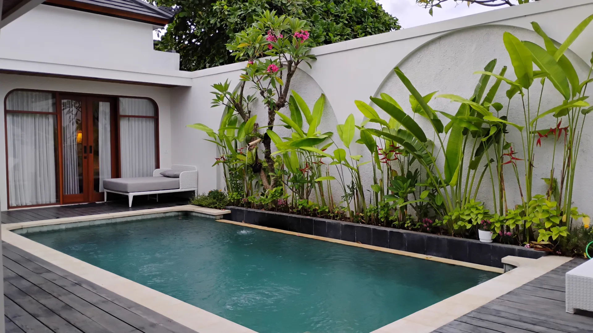 Brand New in Sanur! Modern 3BR Villa w/ Pool & Pet Friendly – AR32 — image 1