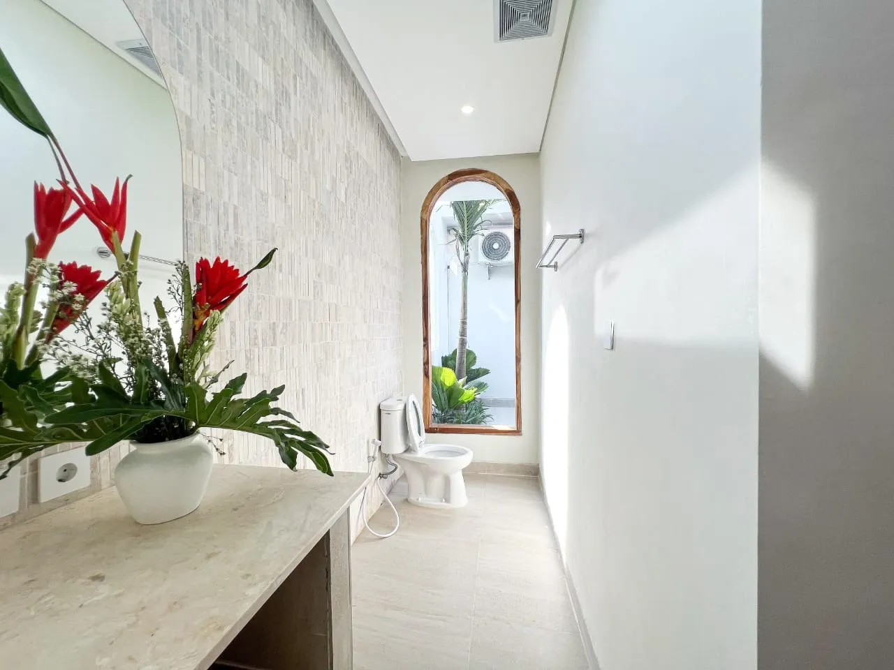 Villa For Rent 2 Bed In SesehCemagi Badung Bali — image 2
